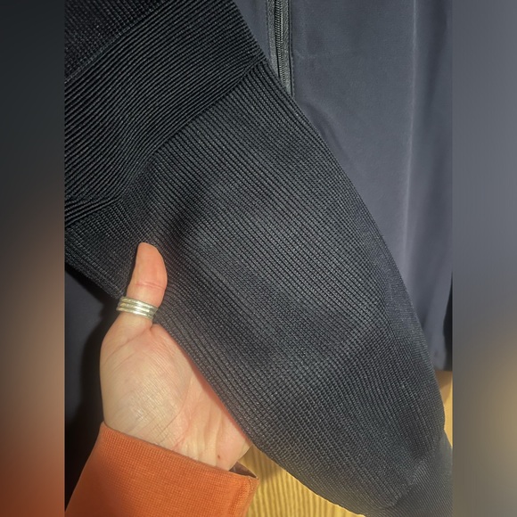 J.Lindeberg Men’s Golf Jacket - Picture 3 of 8